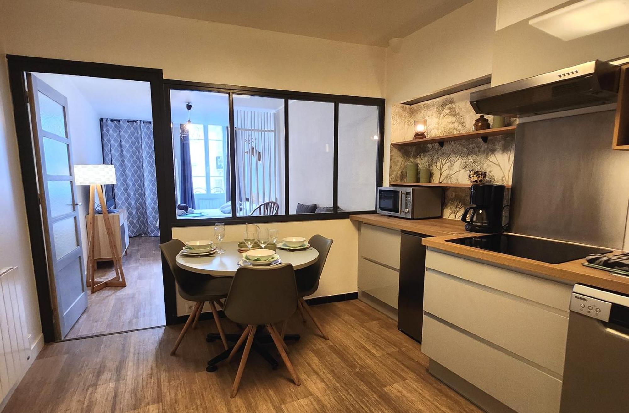 Appartements Epicurieux Hyper Centre Ville, Calme - Sejouraixlesbains Aix-les-Bains Bilik gambar