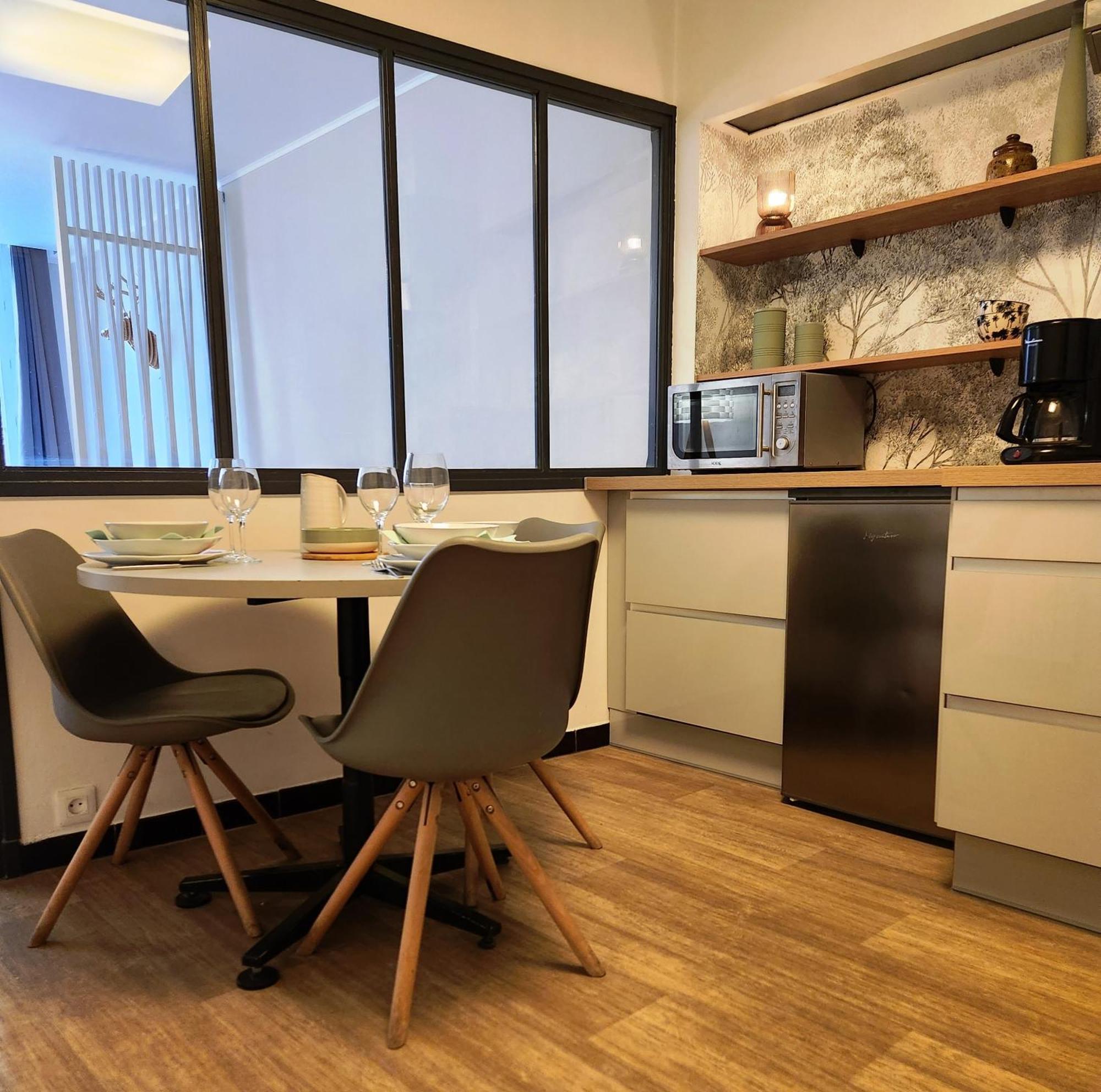 Appartements Epicurieux Hyper Centre Ville, Calme - Sejouraixlesbains Aix-les-Bains Bilik gambar