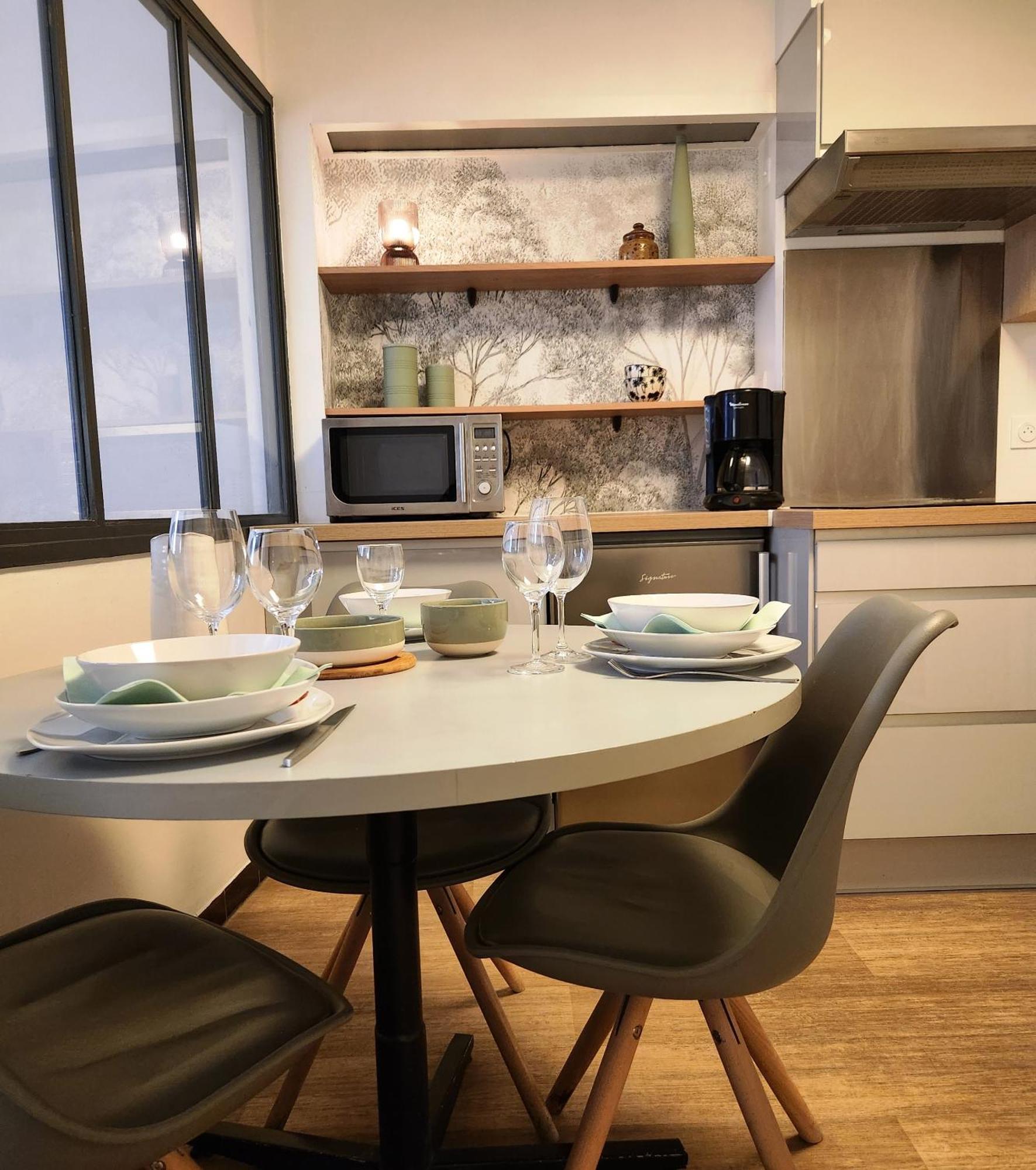 Appartements Epicurieux Hyper Centre Ville, Calme - Sejouraixlesbains Aix-les-Bains Bilik gambar